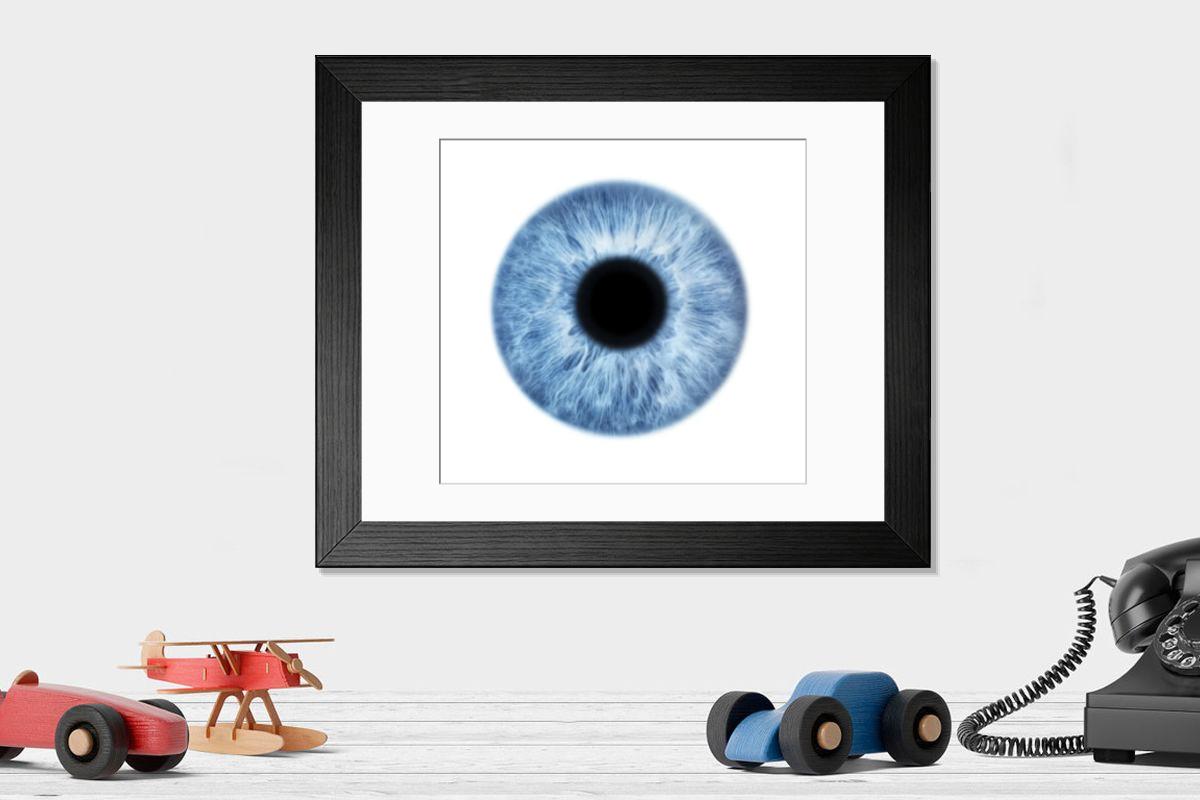 Shown hanging in a room: Modern 14"x12" (36x31cm)