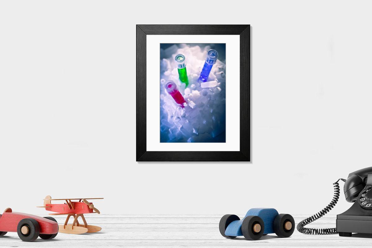 Shown hanging in a room: Modern 14"x12" (36x31cm)