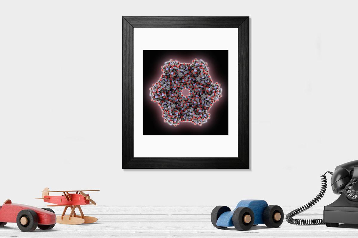 Shown hanging in a room: Modern 14"x12" (36x31cm)