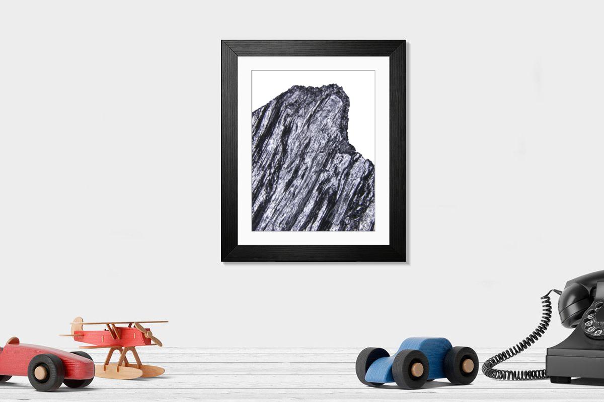 Shown hanging in a room: Modern 14"x12" (36x31cm)