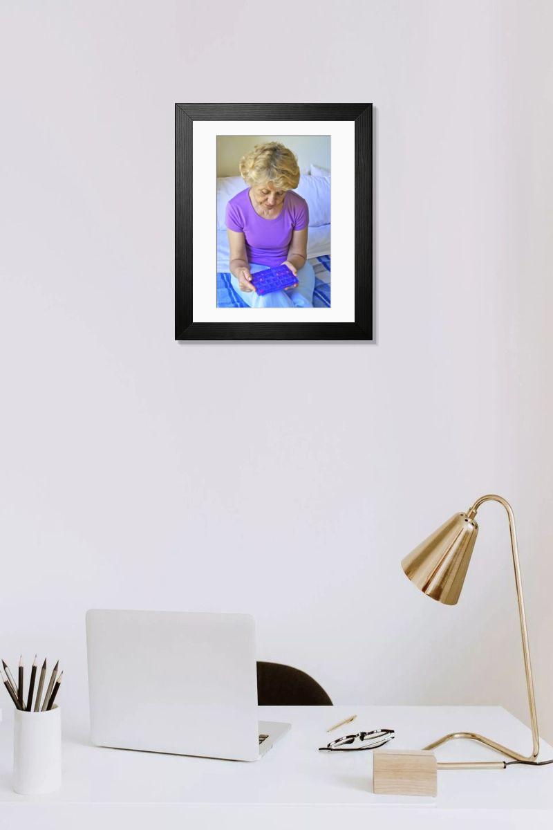 Shown hanging in a room: Modern 14"x12" (36x31cm)