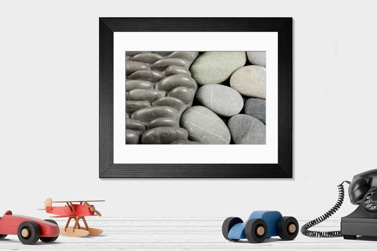 Shown hanging in a room: Modern 14"x12" (36x31cm)