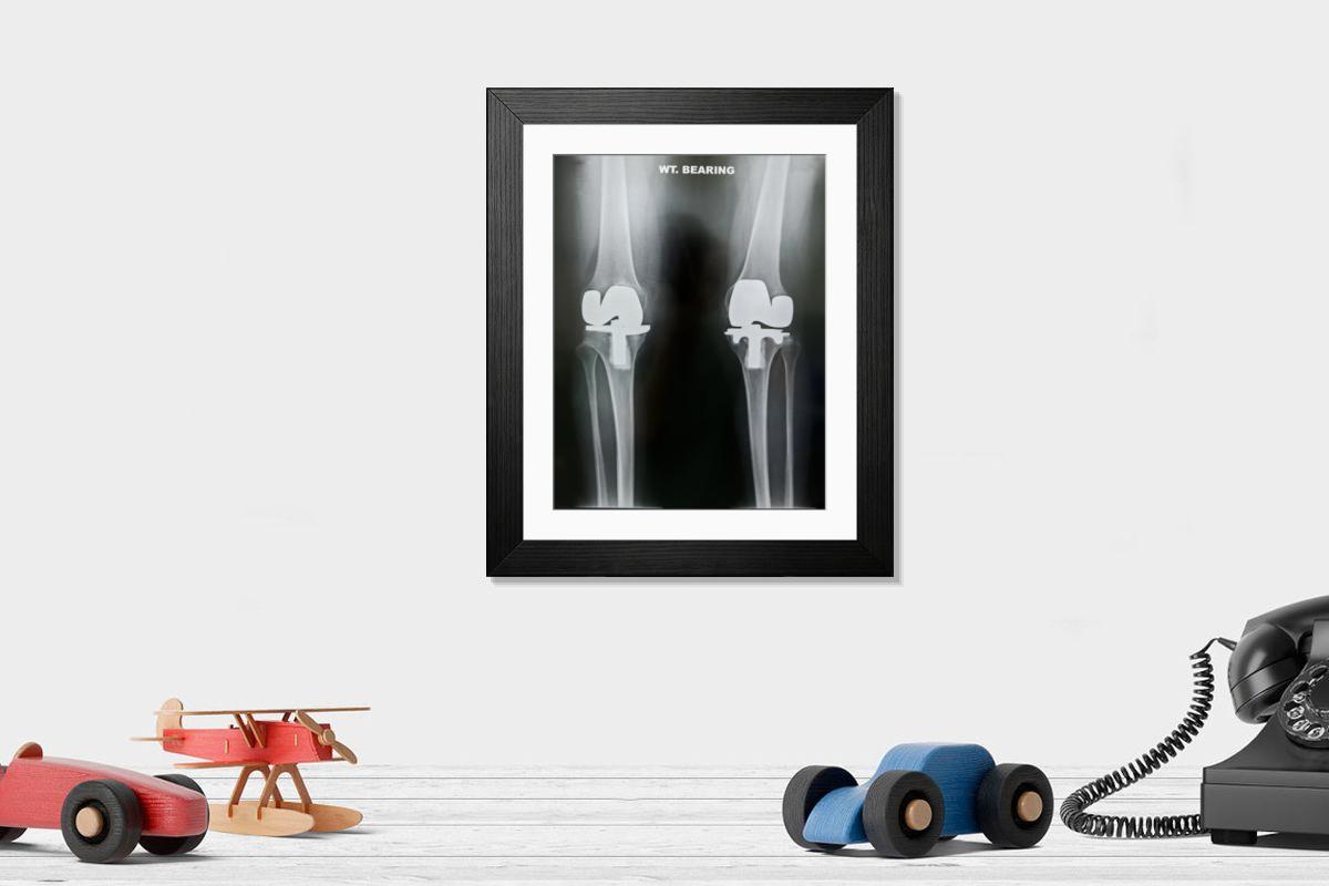 Shown hanging in a room: Modern 14"x12" (36x31cm)