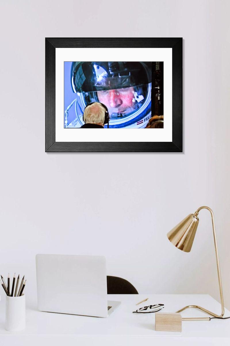 Shown hanging in a room: Modern 14"x12" (36x31cm)
