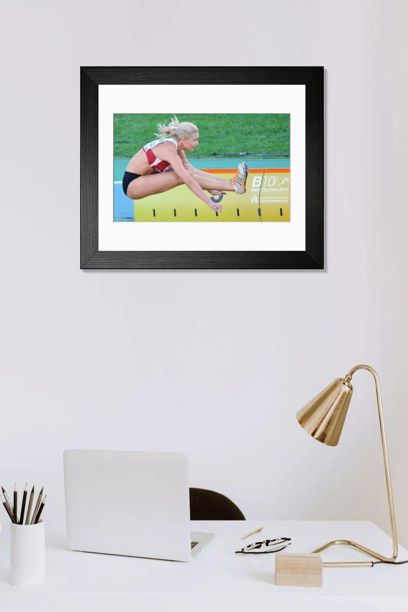Shown hanging in a room: Modern 14"x12" (36x31cm)
