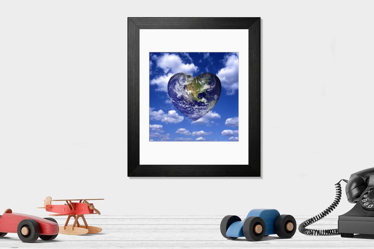 Shown hanging in a room: Modern 14"x12" (36x31cm)