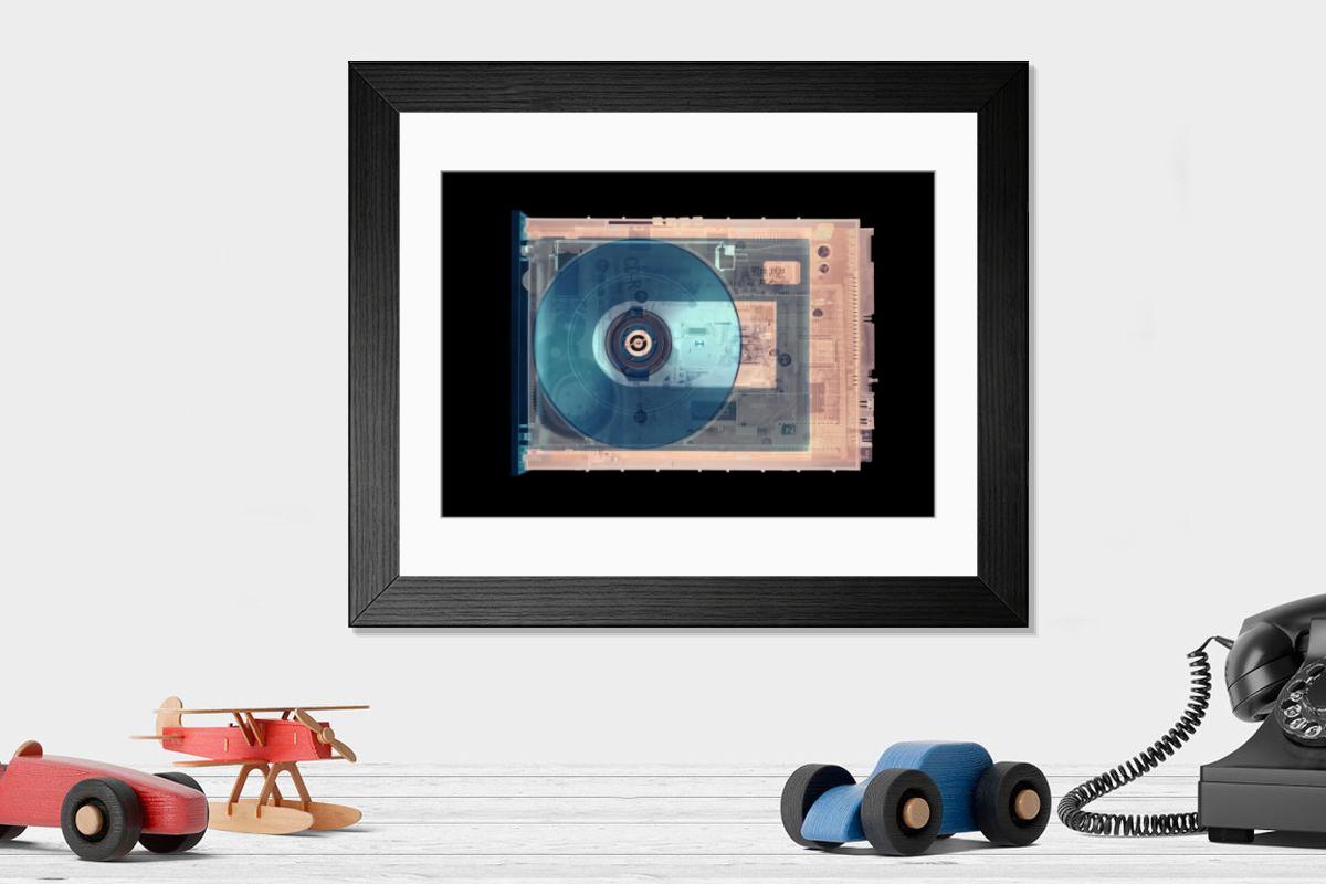 Shown hanging in a room: Modern 14"x12" (36x31cm)