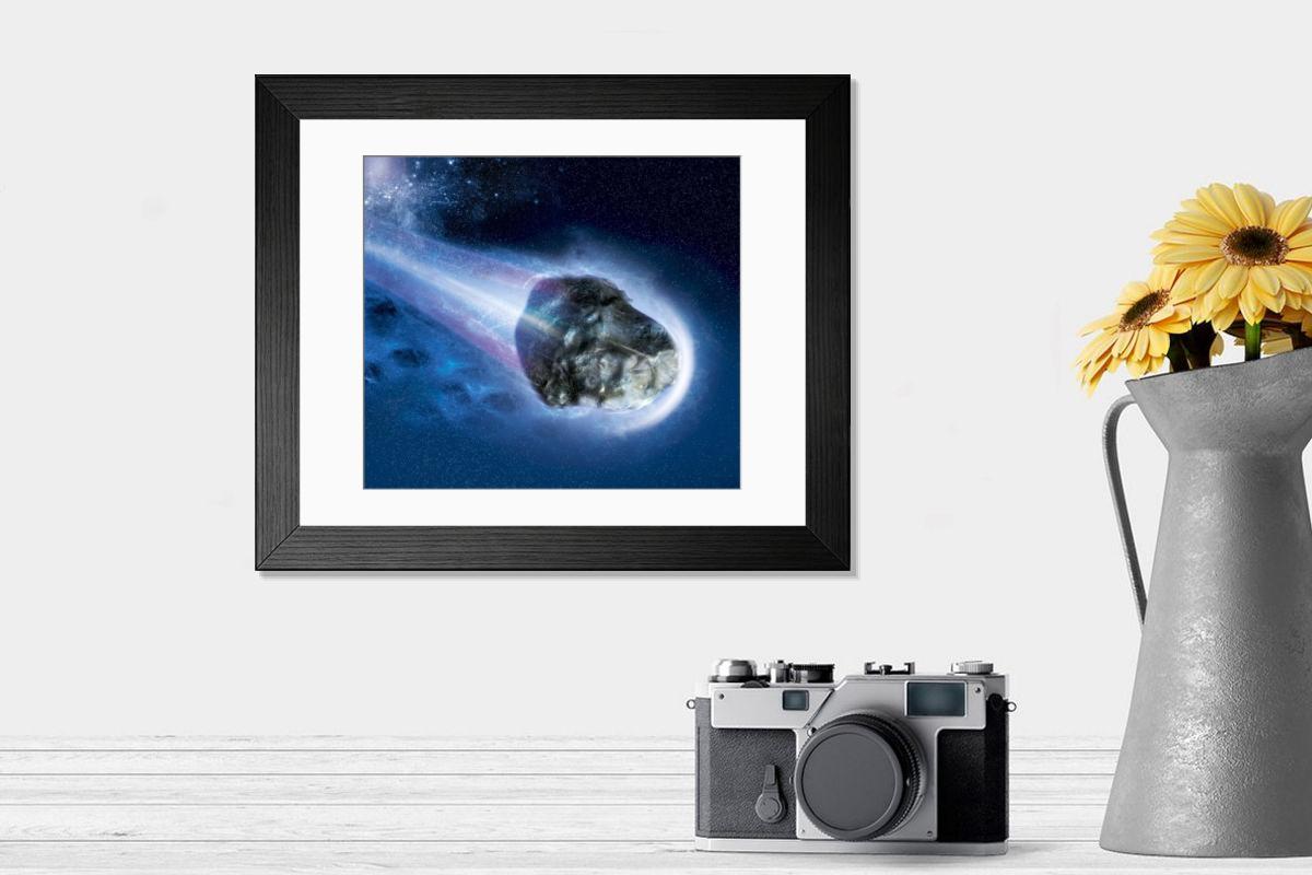 Shown hanging in a room: Modern 14"x12" (36x31cm)