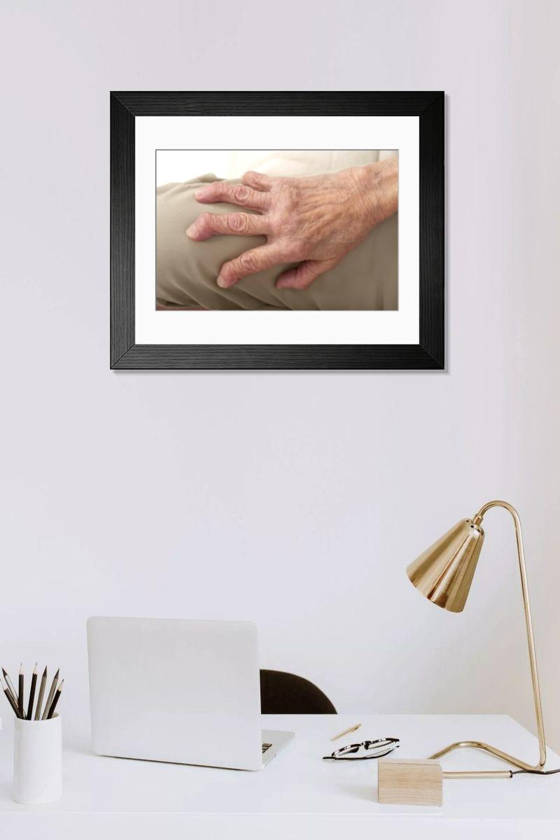 Shown hanging in a room: Modern 14"x12" (36x31cm)
