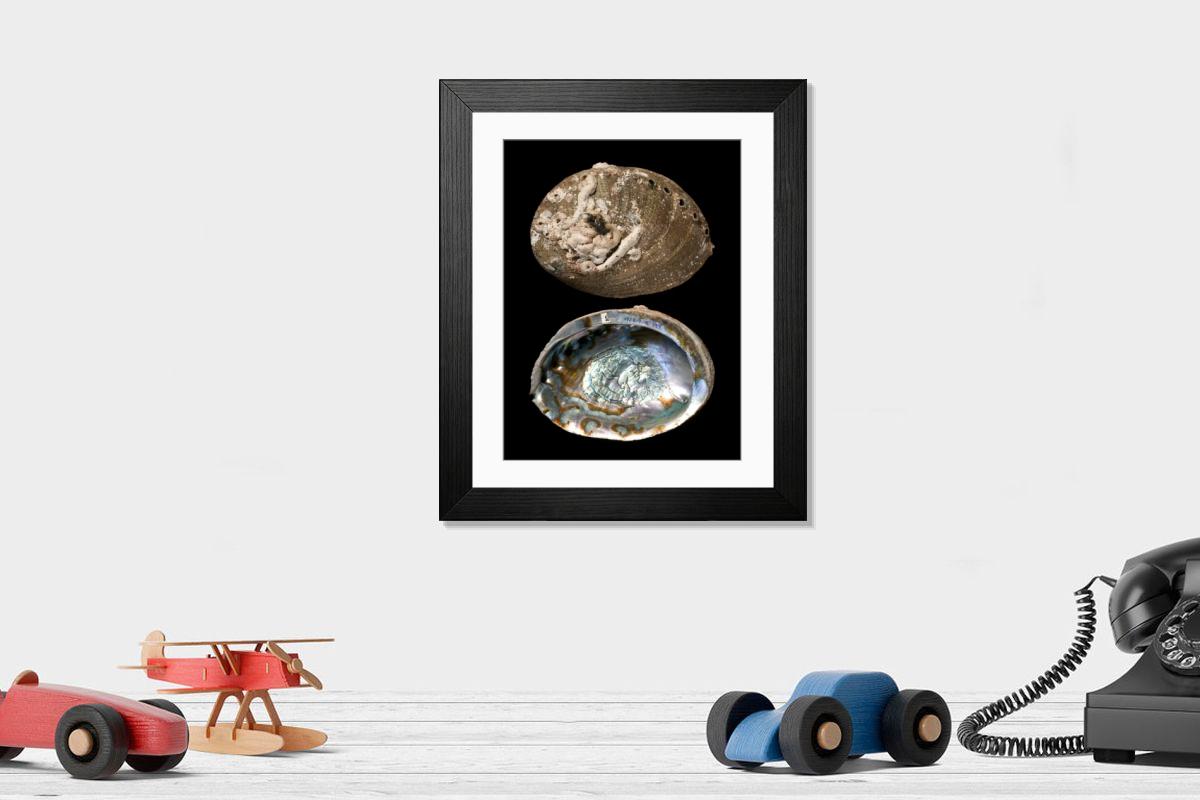 Shown hanging in a room: Modern 14"x12" (36x31cm)