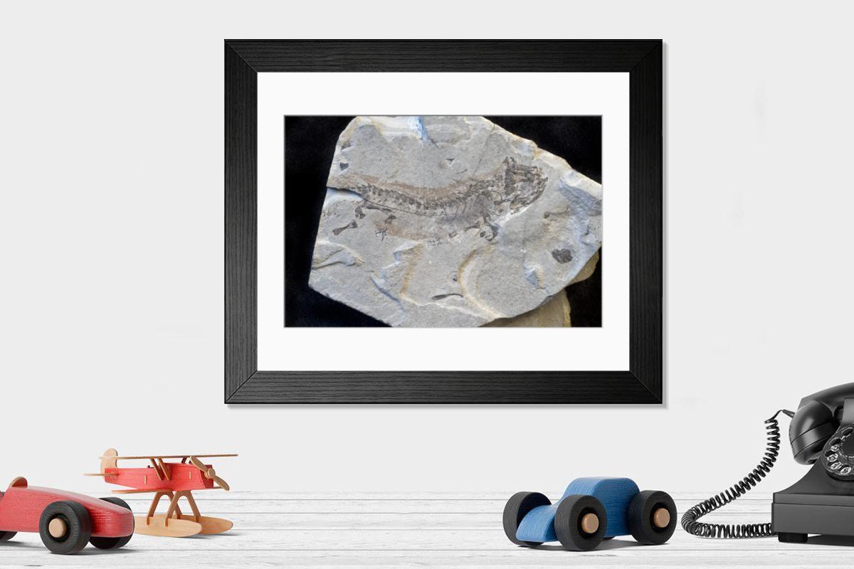 Shown hanging in a room: Modern 14"x12" (36x31cm)