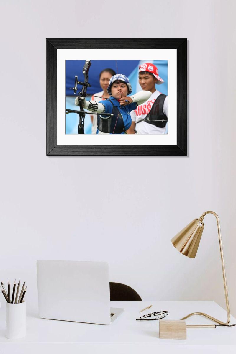 Shown hanging in a room: Modern 14"x12" (36x31cm)