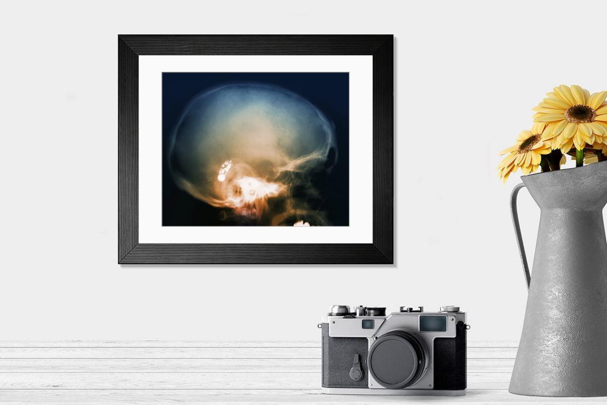 Shown hanging in a room: Modern 14"x12" (36x31cm)
