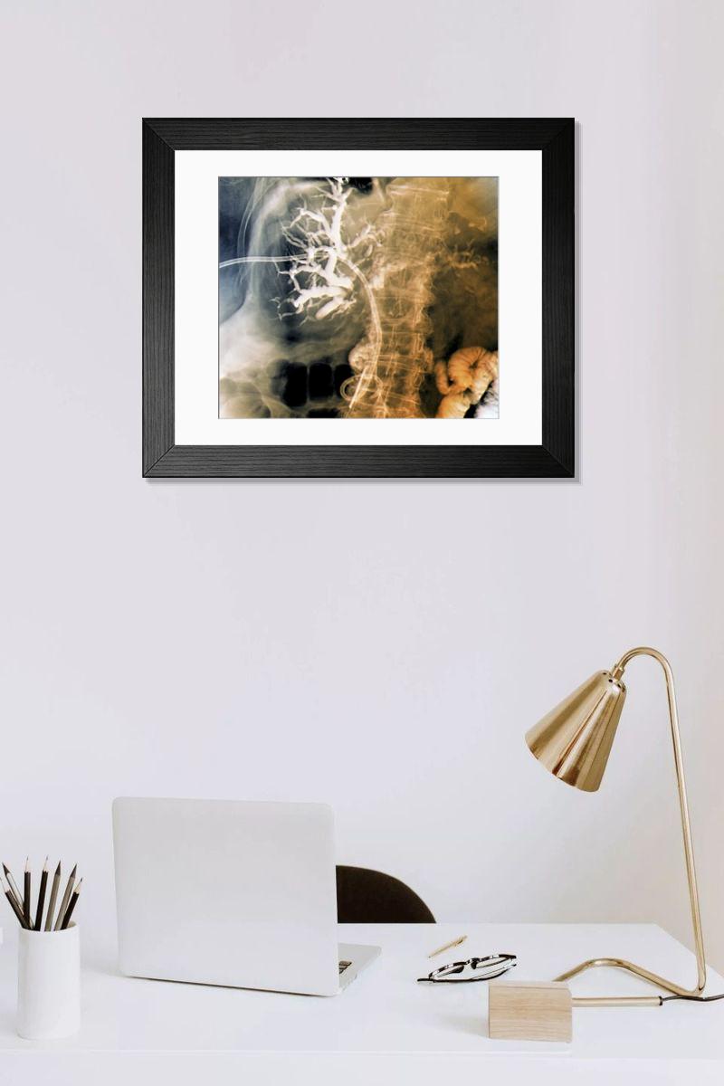 Shown hanging in a room: Modern 14"x12" (36x31cm)