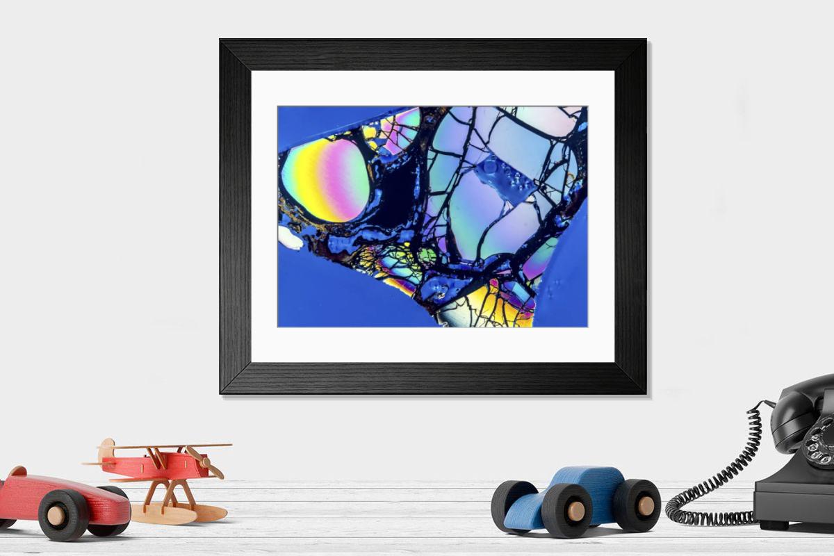 Shown hanging in a room: Modern 14"x12" (36x31cm)