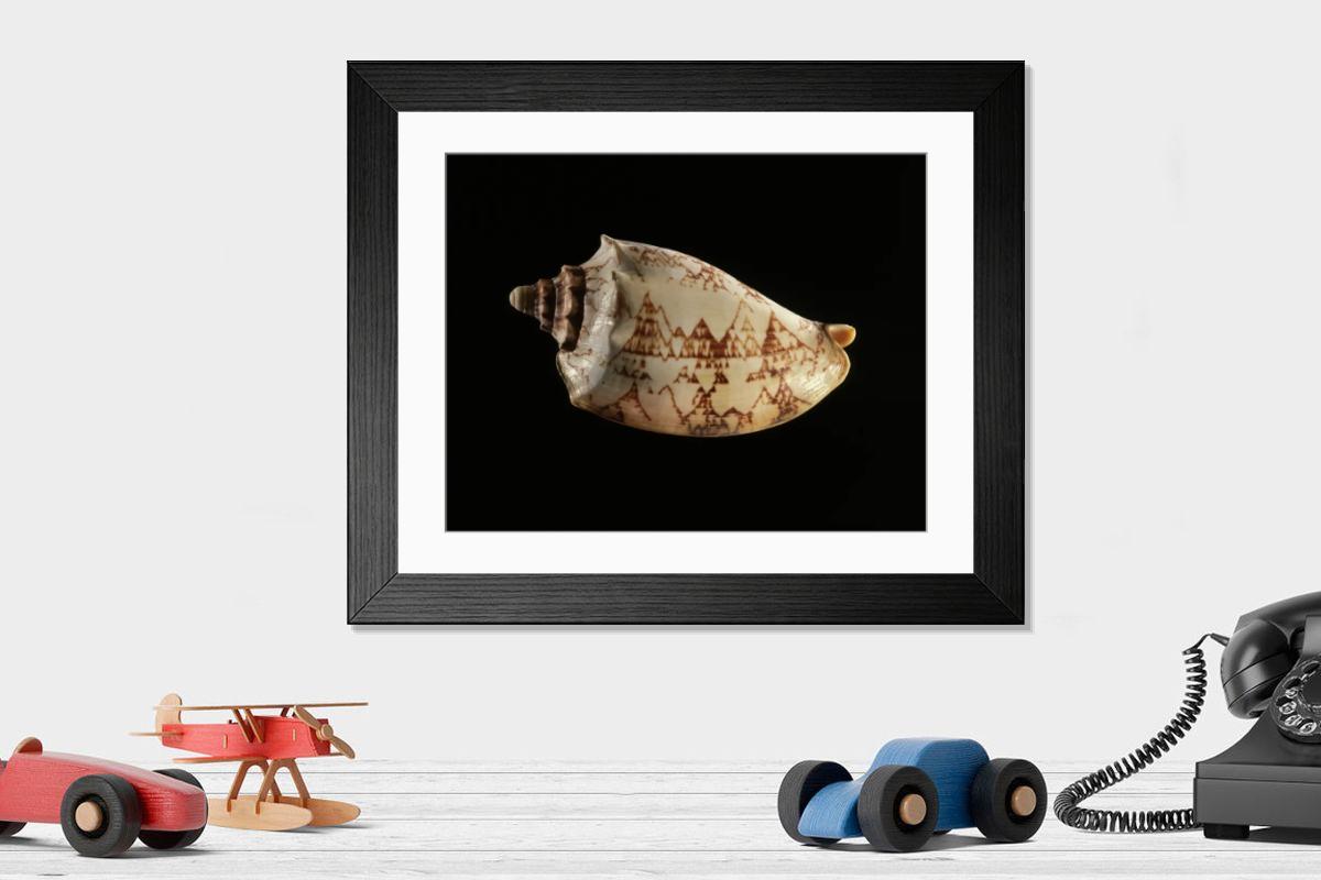 Shown hanging in a room: Modern 14"x12" (36x31cm)