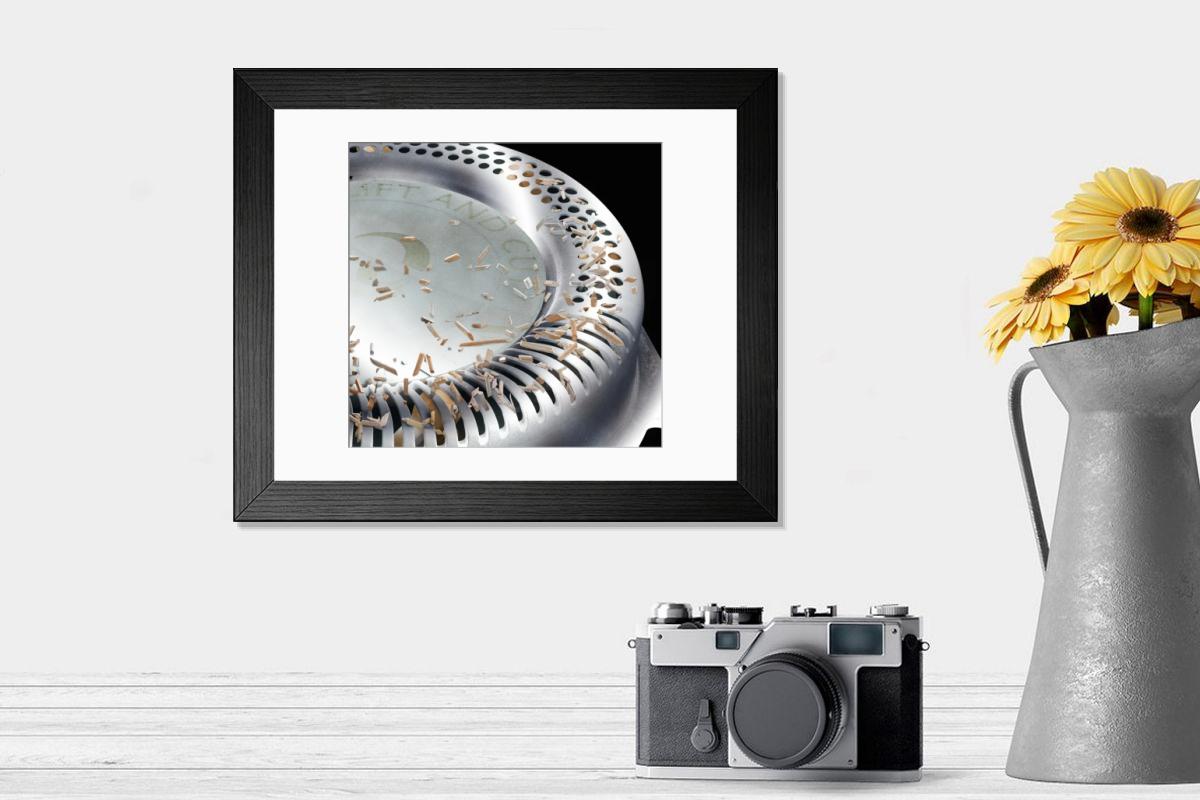 Shown hanging in a room: Modern 14"x12" (36x31cm)