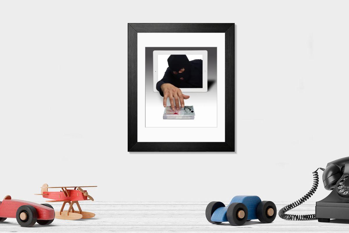 Shown hanging in a room: Modern 14"x12" (36x31cm)
