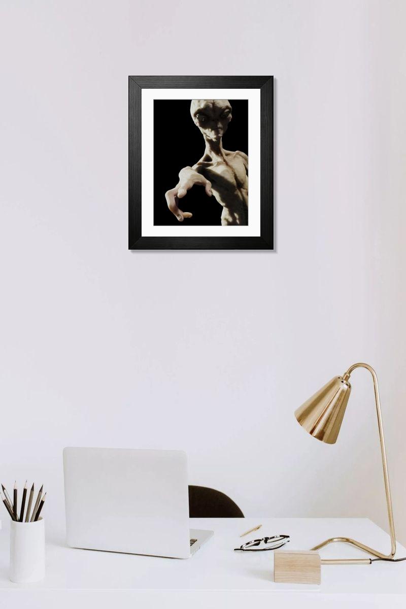 Shown hanging in a room: Modern 14"x12" (36x31cm)