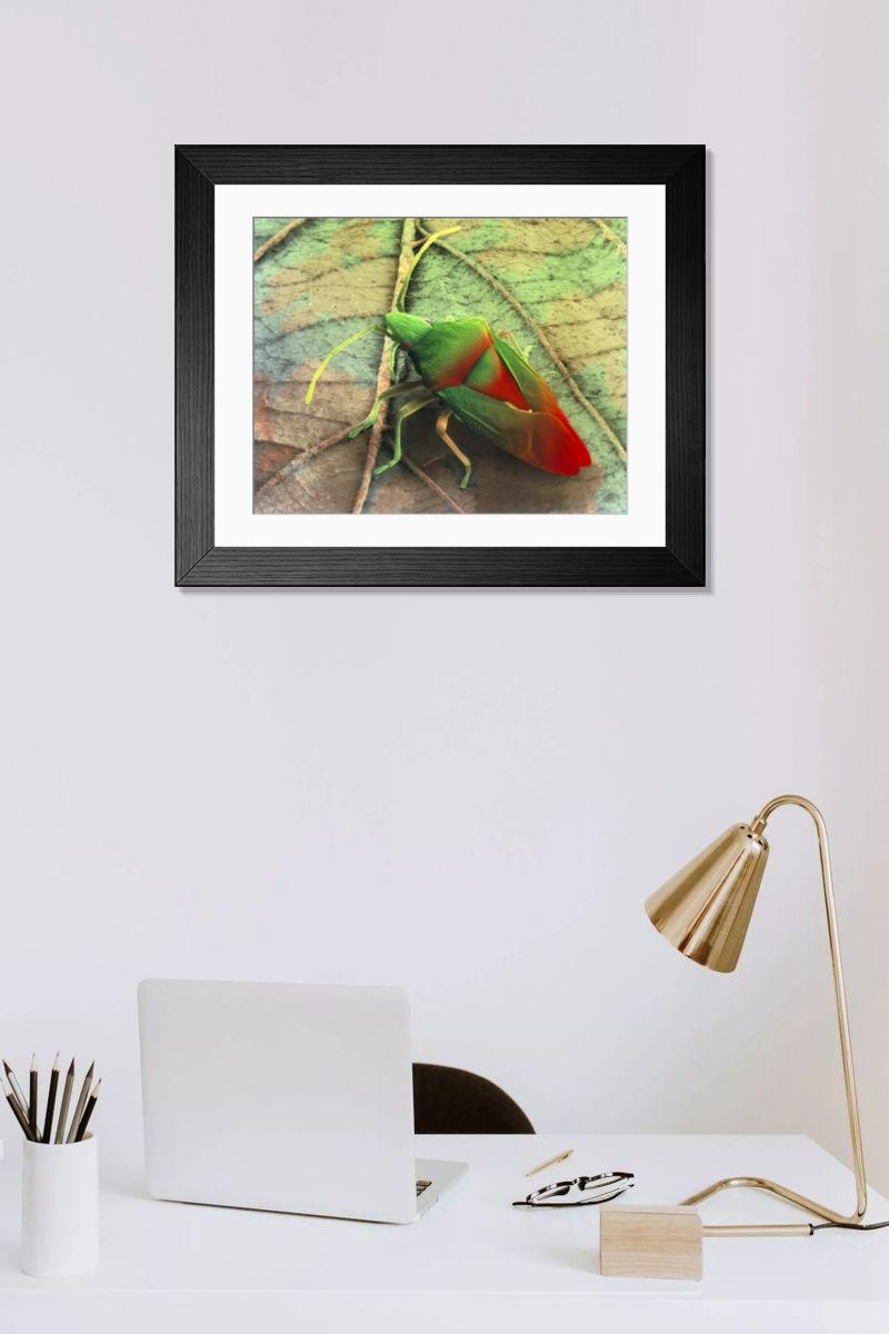 Shown hanging in a room: Modern 14"x12" (36x31cm)