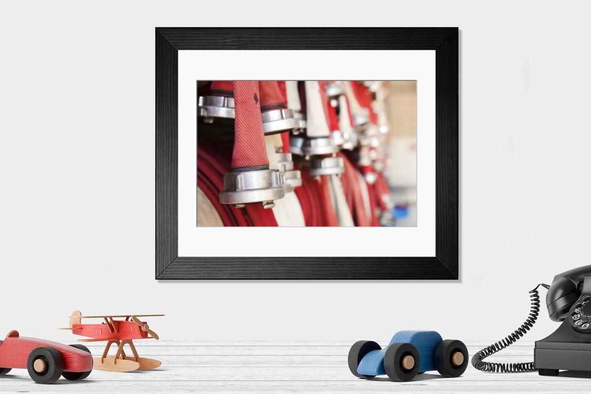 Shown hanging in a room: Modern 14"x12" (36x31cm)