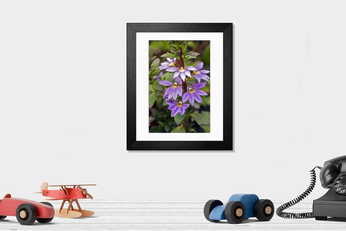 Shown hanging in a room: Modern 14"x12" (36x31cm)