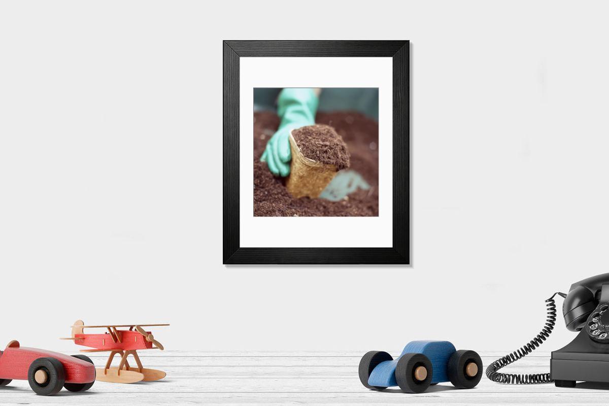 Shown hanging in a room: Modern 14"x12" (36x31cm)