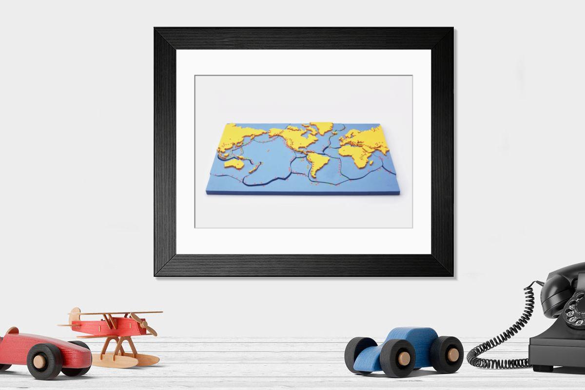 Shown hanging in a room: Modern 14"x12" (36x31cm)