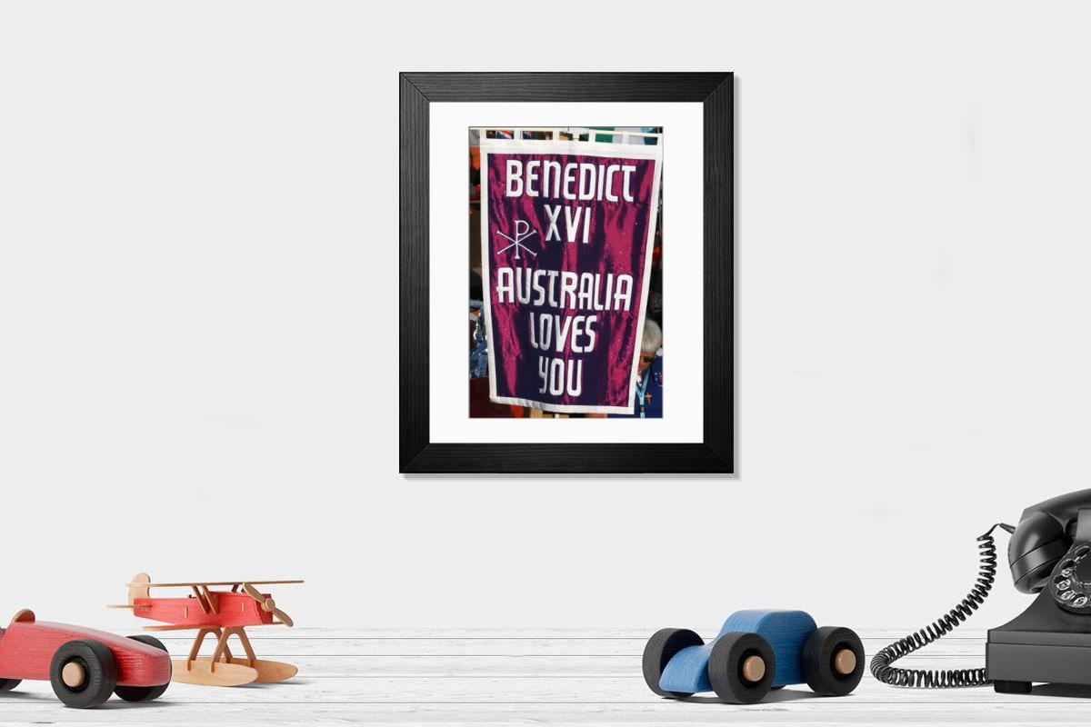Shown hanging in a room: Modern 14"x12" (36x31cm)