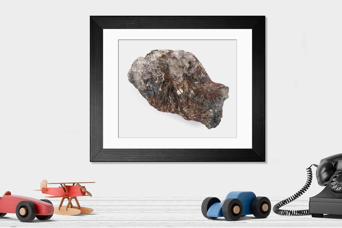 Shown hanging in a room: Modern 14"x12" (36x31cm)