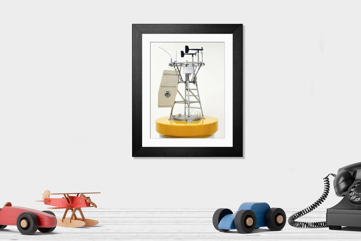 Shown hanging in a room: Modern 14"x12" (36x31cm)