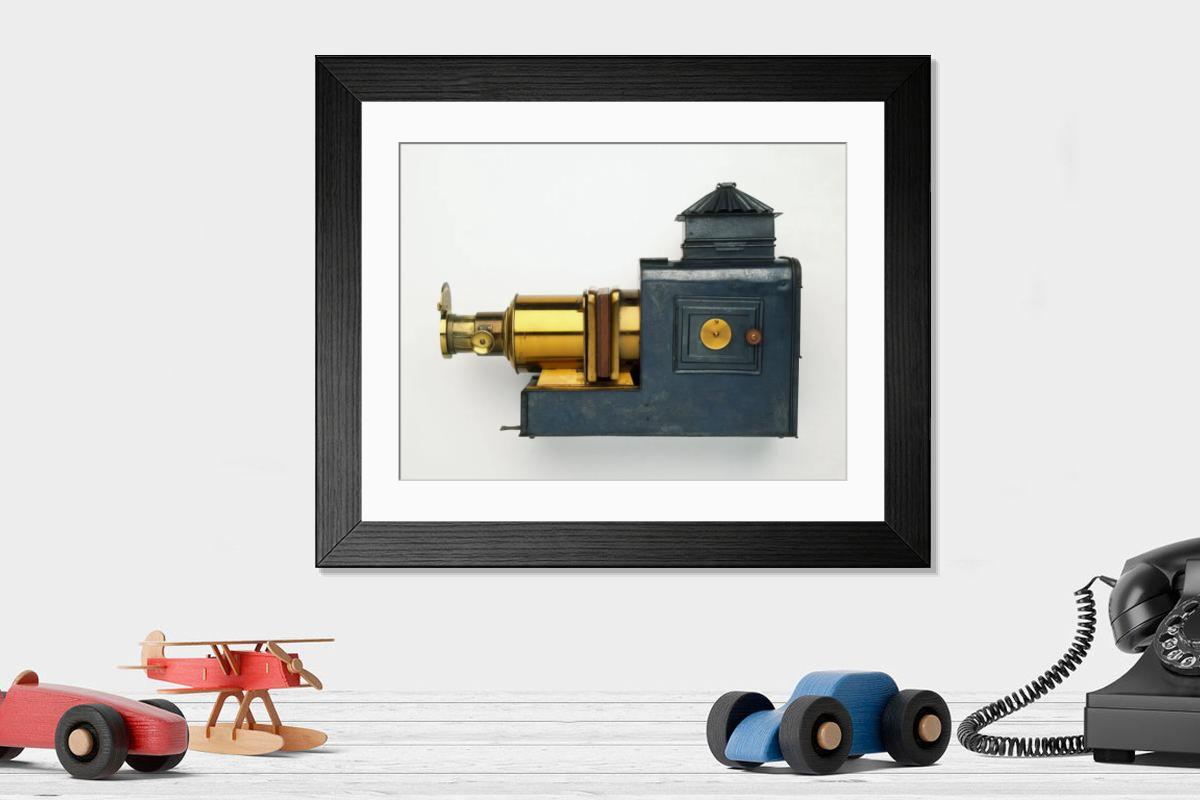 Shown hanging in a room: Modern 14"x12" (36x31cm)