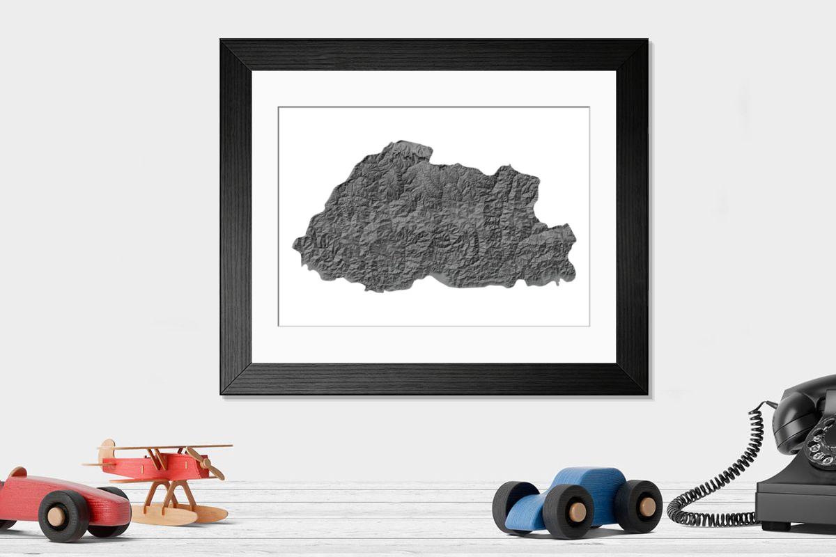 Shown hanging in a room: Modern 14"x12" (36x31cm)