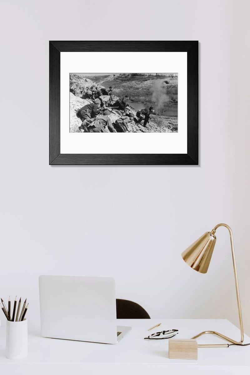 Shown hanging in a room: Modern 14"x12" (36x31cm)