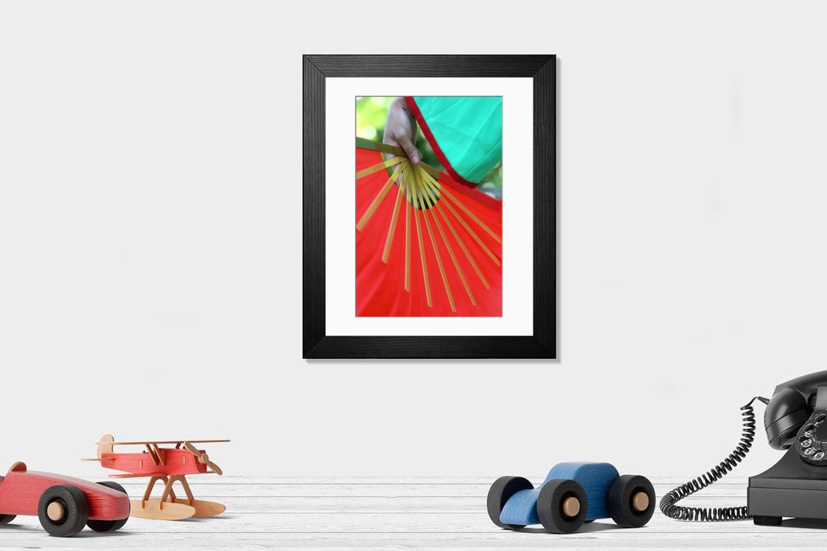 Shown hanging in a room: Modern 14"x12" (36x31cm)