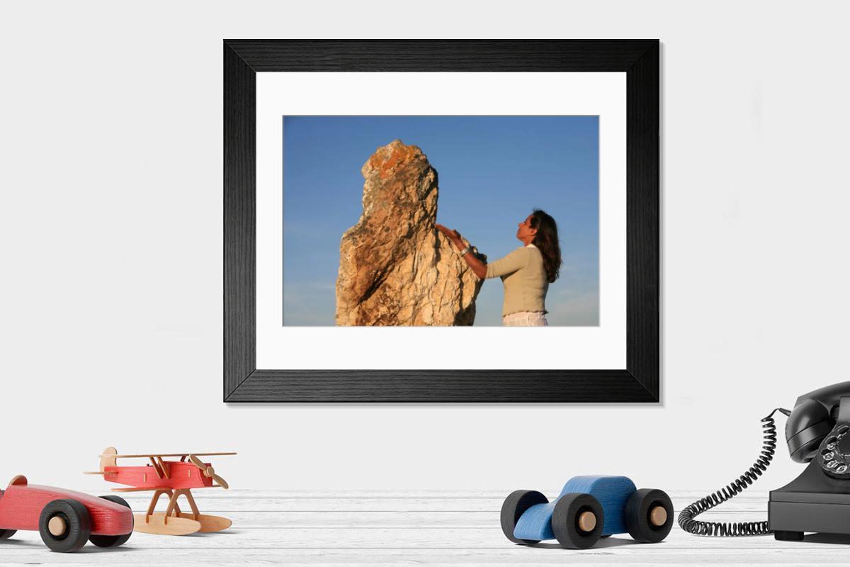 Shown hanging in a room: Modern 14"x12" (36x31cm)