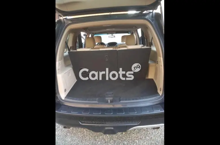 Bought Brand New 2014 Honda Pilot With 2Keys - 4/5