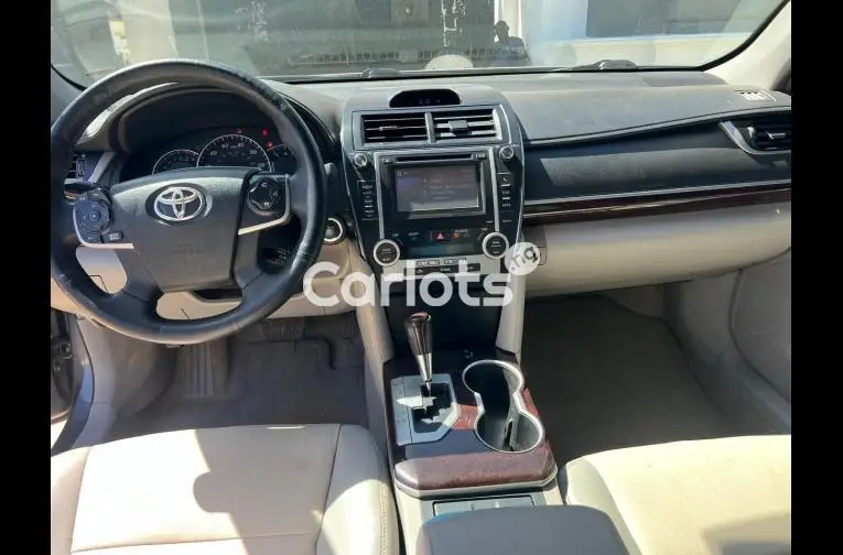 FOREIGN USED 2014 KEYLESS TOYOTA CAMRY XLE - 3/5