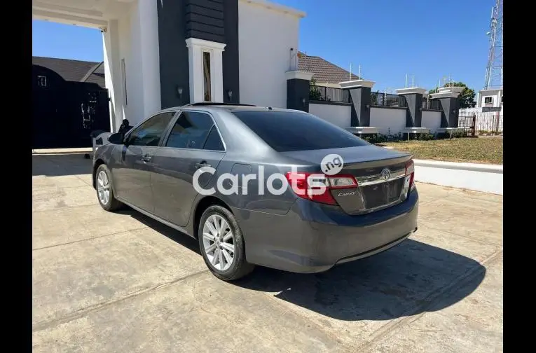 FOREIGN USED 2014 KEYLESS TOYOTA CAMRY XLE - 5/5