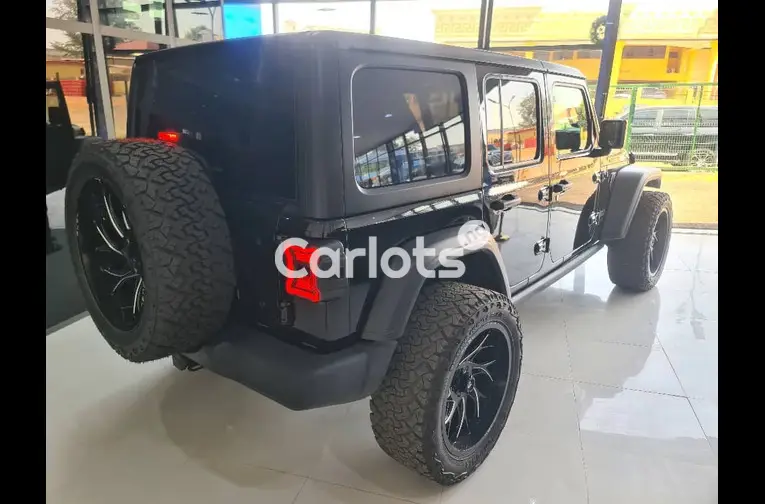 Foreign used 2023 Wrangler Jeep - 5/5
