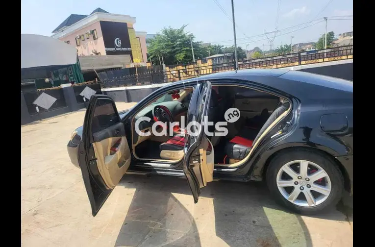 Lexus ES 350 2009 model - 3/5