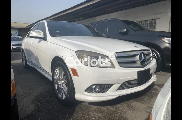 Foreign Used 2009 Mercedes Benz C300