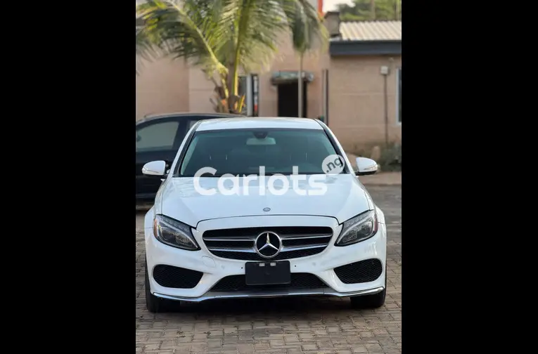 Used Mercedes-Benz C300 2016 - 5/5