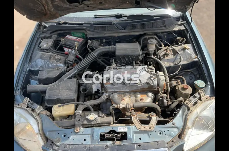 Clean 1999 Honda Civic - 4/5