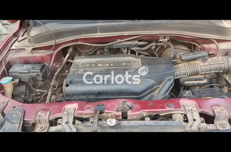 Honda Pilot 2005 - 2/5