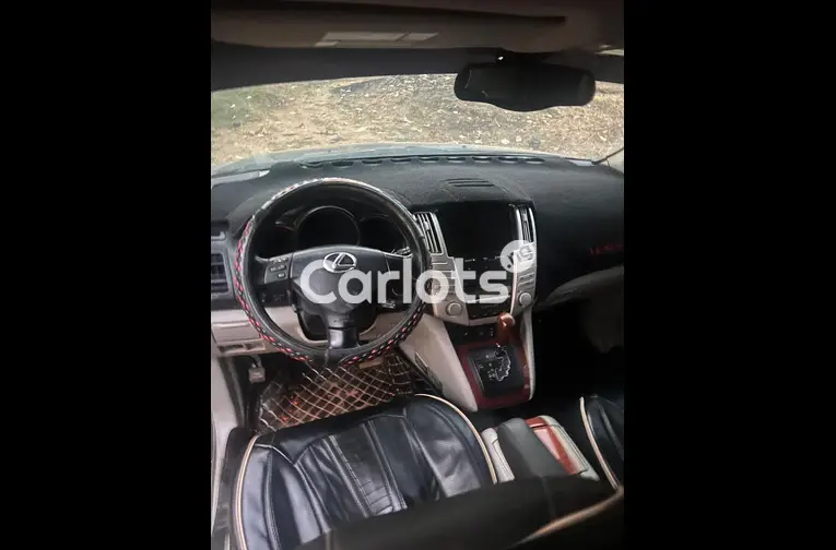 2004 Lexus RX330 - 2/5