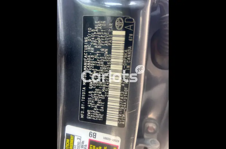 Clean Used 2010 Toyota matrix - 5/5