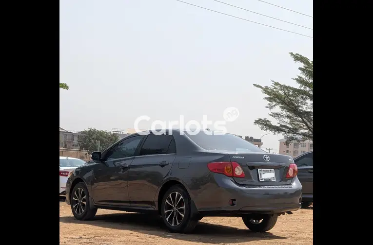 Used Toyota Corolla 2009 - 3/5
