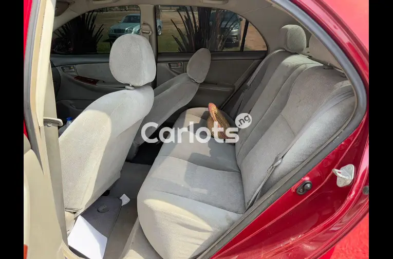 Nigerian used 2004 Toyota Corolla - 5/5