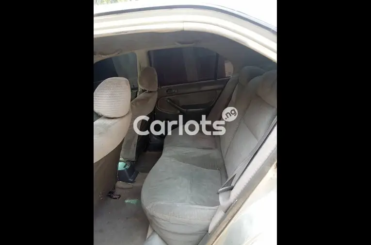 Used Honda Civic 2000 - 2/5